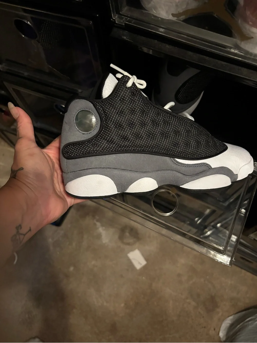 Jordan Retro Black Gray White Sneakers